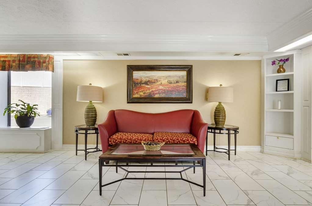 Comfort Inn Near Martinsville Speedway Interior photo