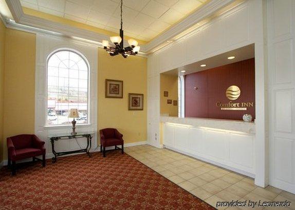 Comfort Inn Near Martinsville Speedway Interior photo