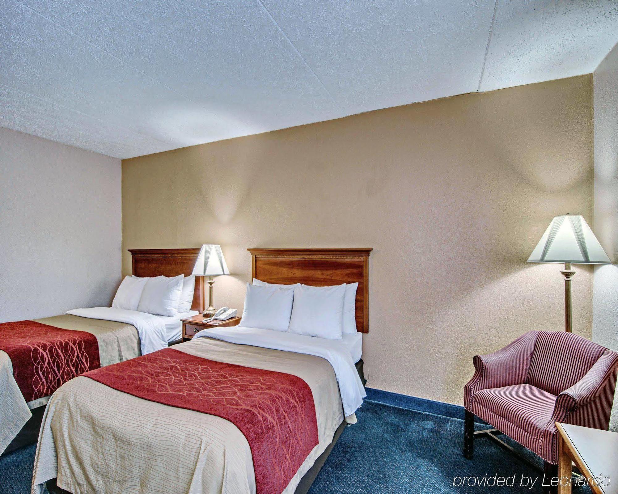 Comfort Inn Near Martinsville Speedway Exterior photo