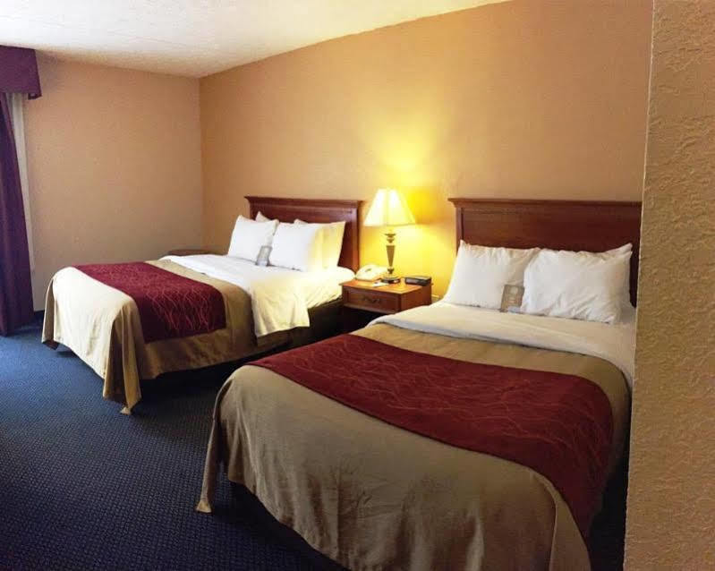Comfort Inn Near Martinsville Speedway Exterior photo
